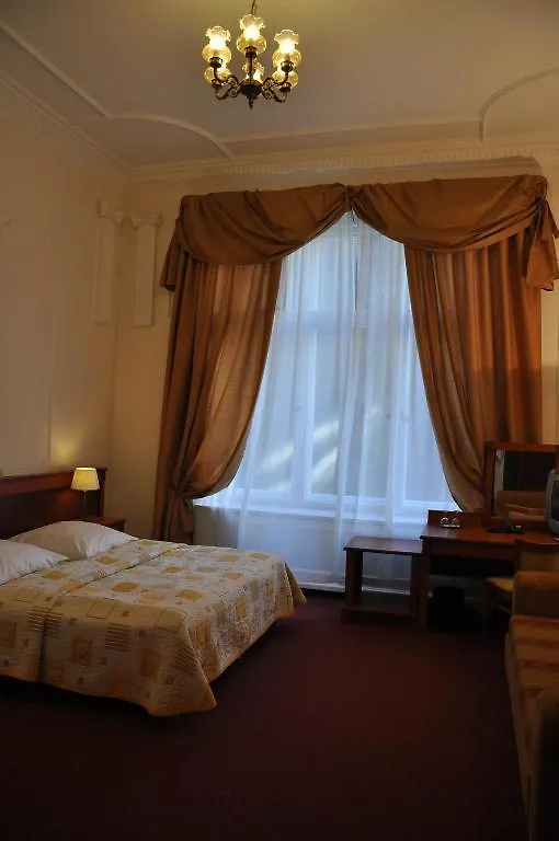 Hotel Pension Savoy Near Kurfuerstendamm Berlín